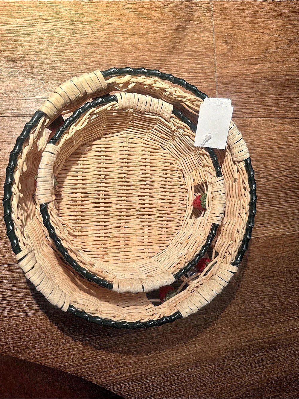 Woven Strawberry Baskets Tan & Black
